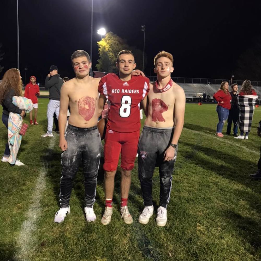 Meet your Posher, Devlin